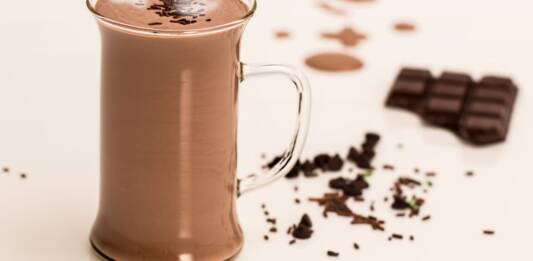 Hot chocolate: the drink that will make your cold days warmer